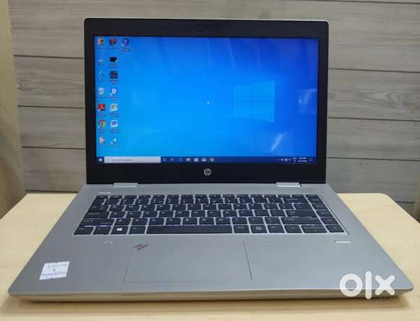 Hp ci3 laptop 440 g5 7th gen 8/256 silver body
