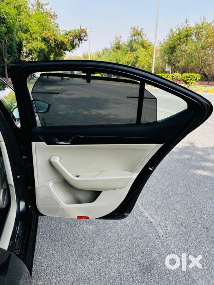 Skoda Superb 2.0 L&k Tsi At, 2019, Petrol