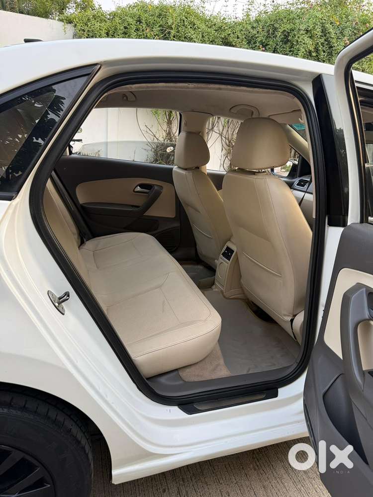 Volkswagen Vento Petrol 2014