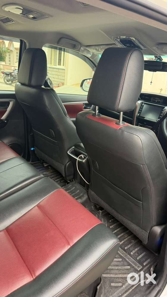 2023 Toyota Fortuner Legender