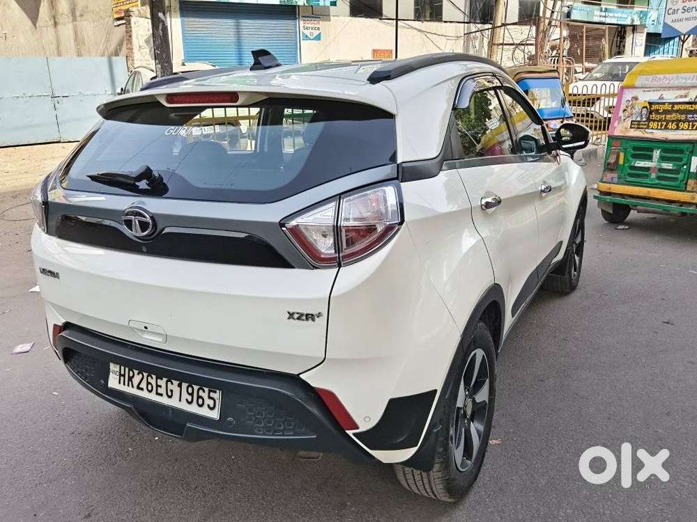 Tata Nexon Amt Xza Plus, 2020, Petrol