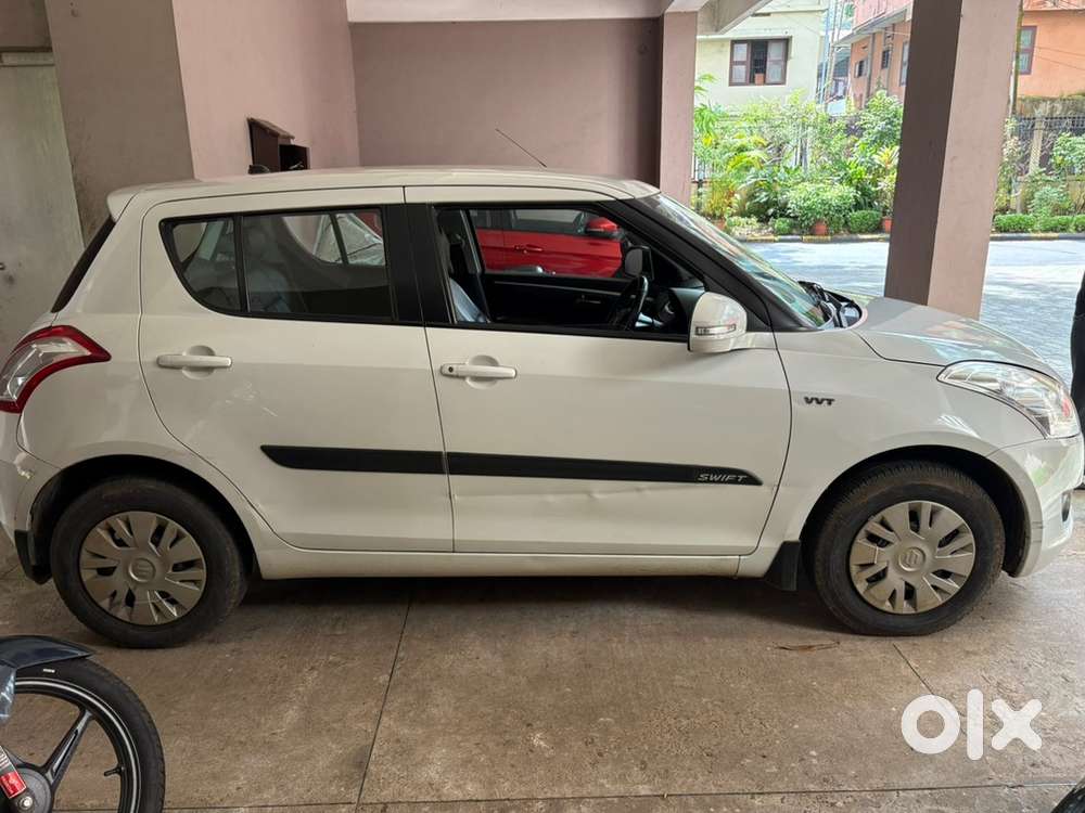 Maruti Suzuki Swift 2012 Petrol Manual, Only 37700 Km Run