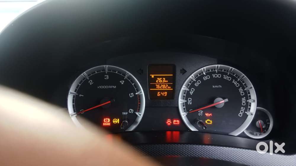 Maruti Suzuki Swift Vdi (o), 2013, Petrol