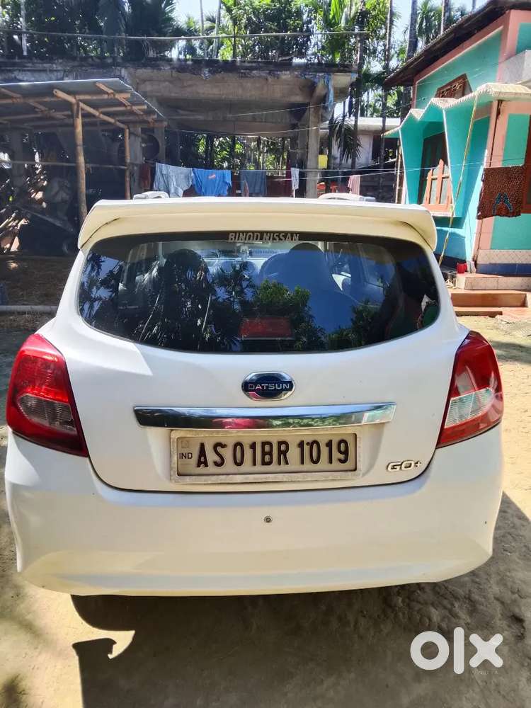 A Well Maintained 7 Seater Car With Smooth Condition