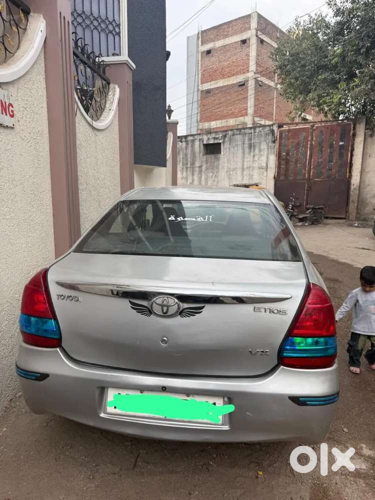 Toyota Etios 2011 Variant