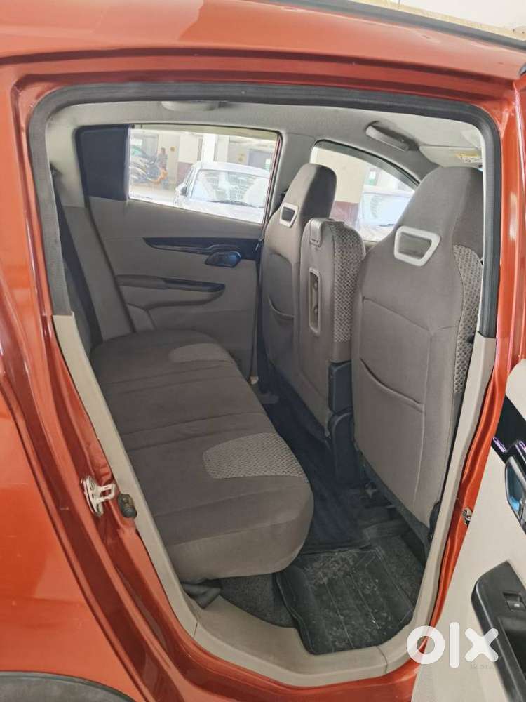 Mahindra Kuv 100 Mfalcon G80 K8, 2017, Cng & Hybrids