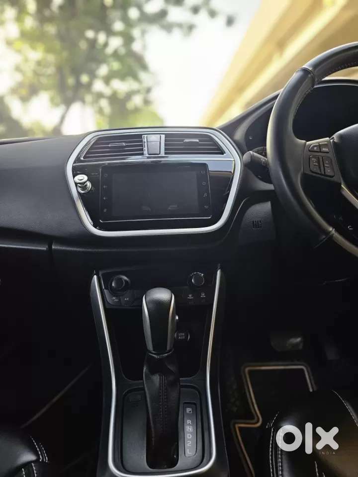 Maruti Suzuki S-cross 1.5 Zeta At, 2022, Petrol