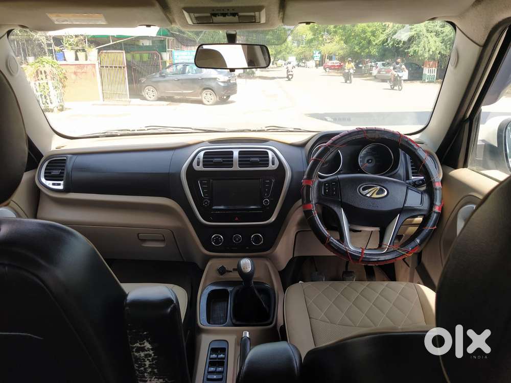 Mahindra Tuv 300 T10, 2018, Diesel