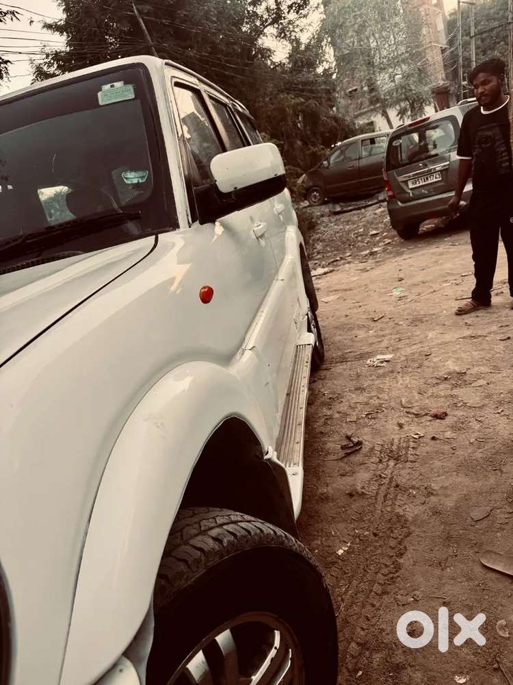 Mahindra Scorpio 2013 Diesel 80000 Km Driven