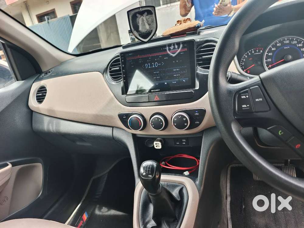 Hyundai Grand I10 Cng + Petrol