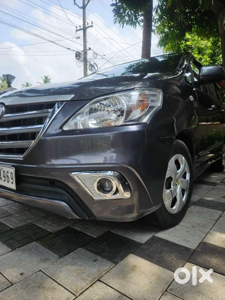 Toyota Innova Diesel 2015