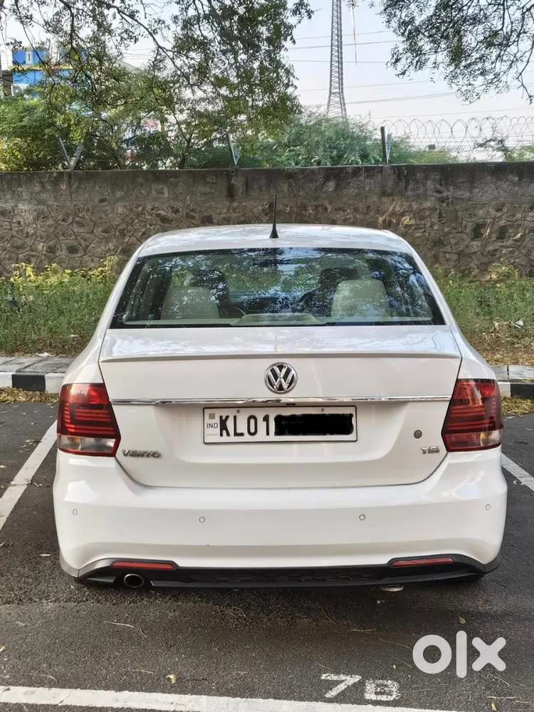 Volkswagen Vento 2020 Petrol 1.0 Tsi Highline Plus Automatic 53200 Km