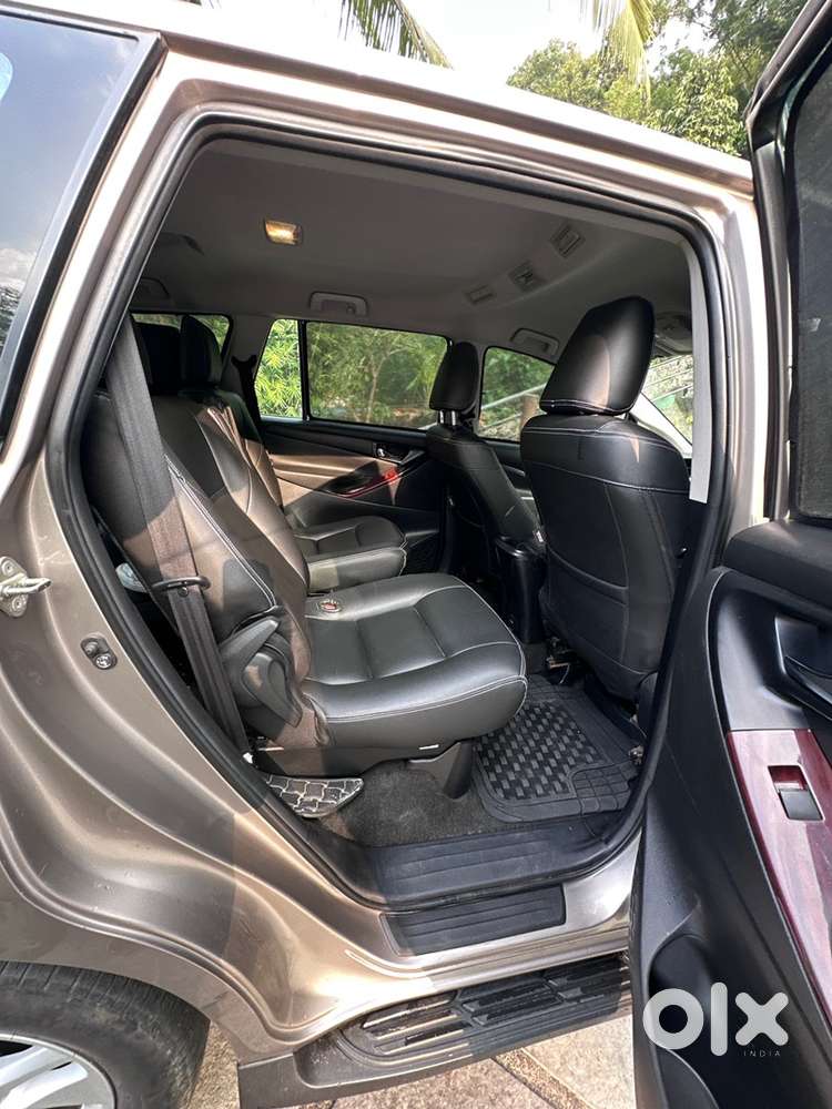 Toyota Innova Crysta 2019 Diesel Well Maintained