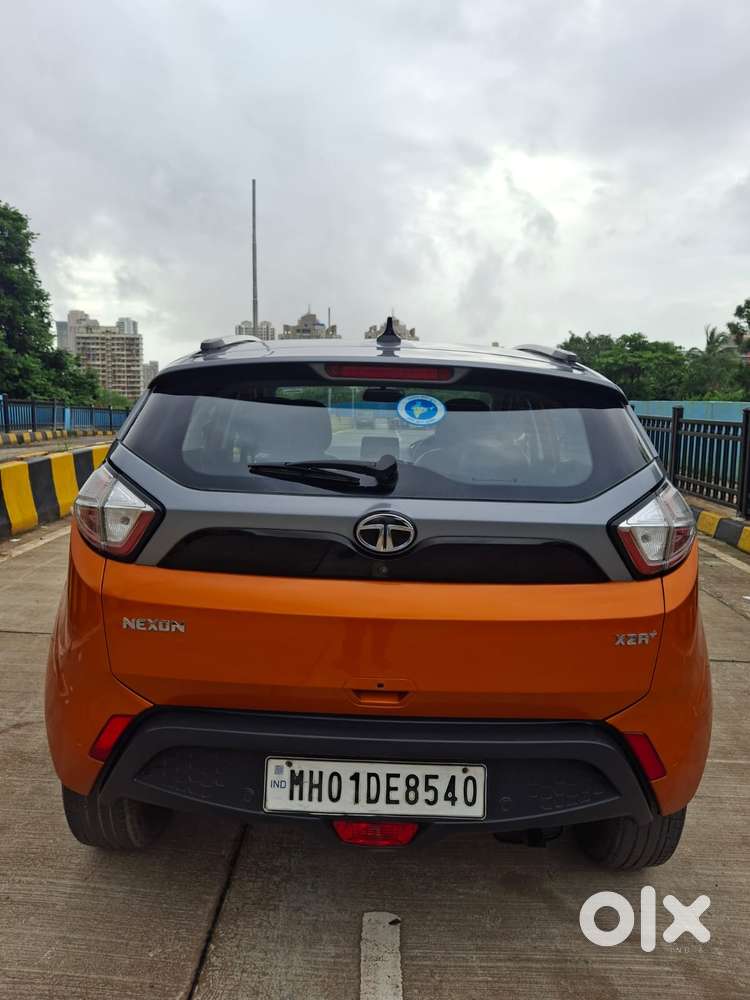 Tata Nexon 1.2 Revotron Xza Plus, 2019, Petrol