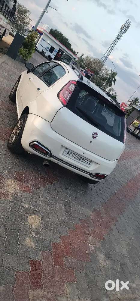 Fiat Punto 1.4 Emotion 2016