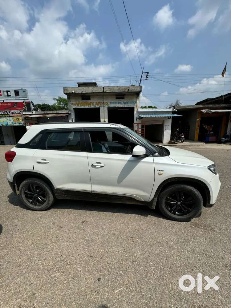 Maruti Suzuki Brezza Zdi 2017