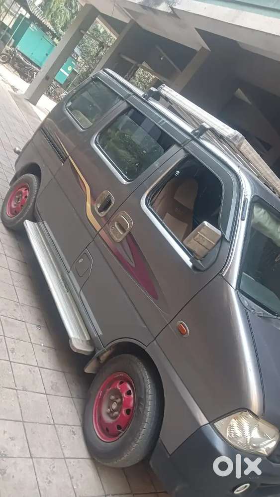 Maruti Suzuki Eeco 2011