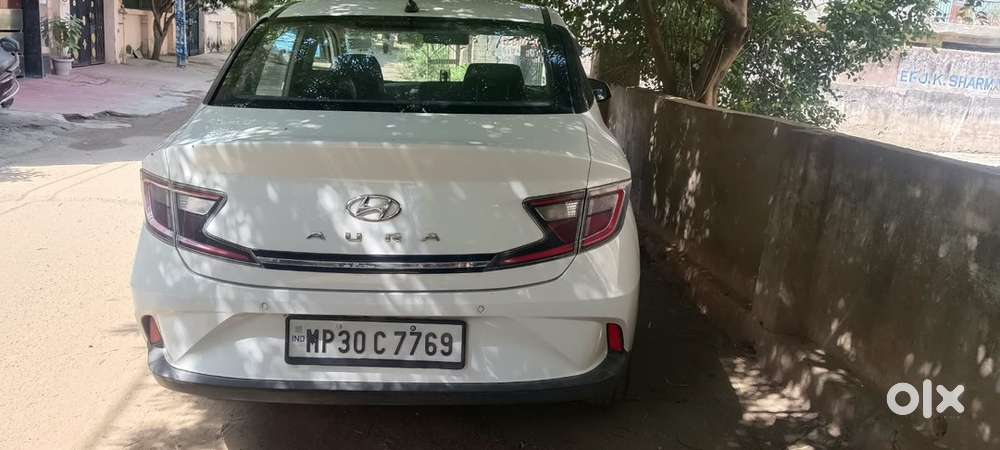 Hyundai Aura Petrol Manual 2021