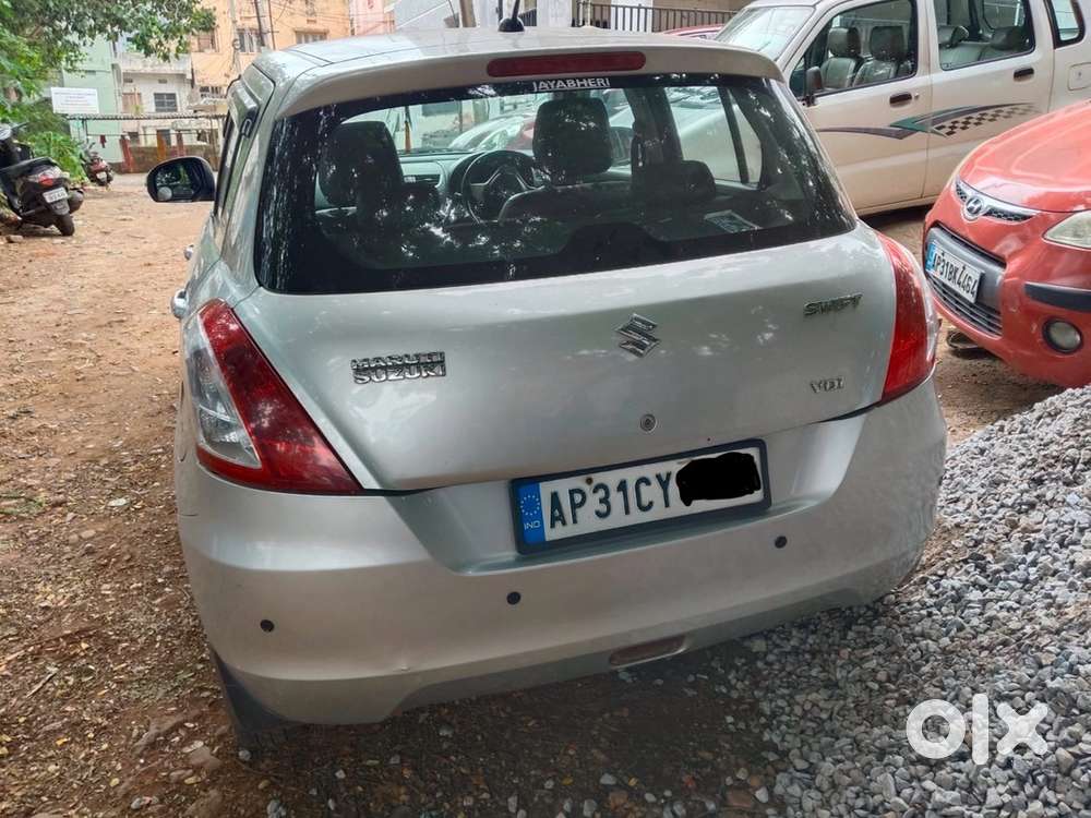 Swift Maruti Suzuki 2015