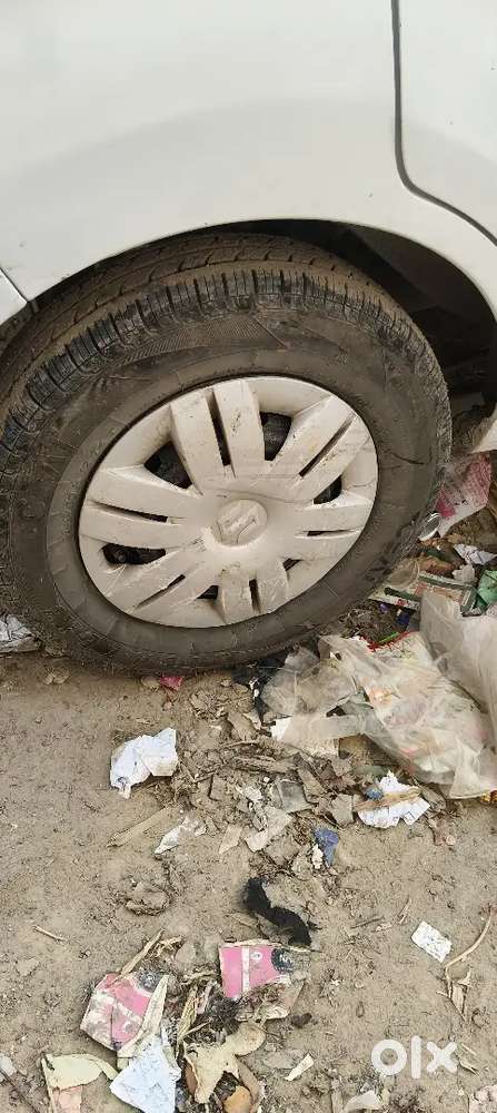 Pradeep Gupta Diwani Kacheri Ambedkar Tiraha Jaunpur