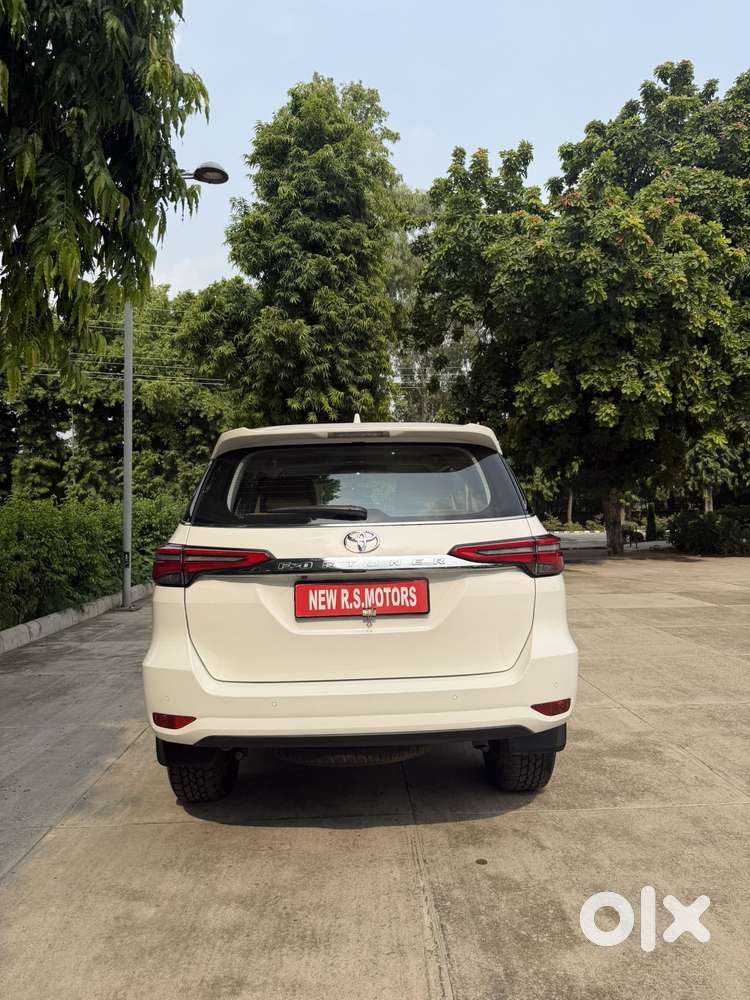 Toyota Fortuner 4x2 At 2.8 Diesel, 2025, Diesel