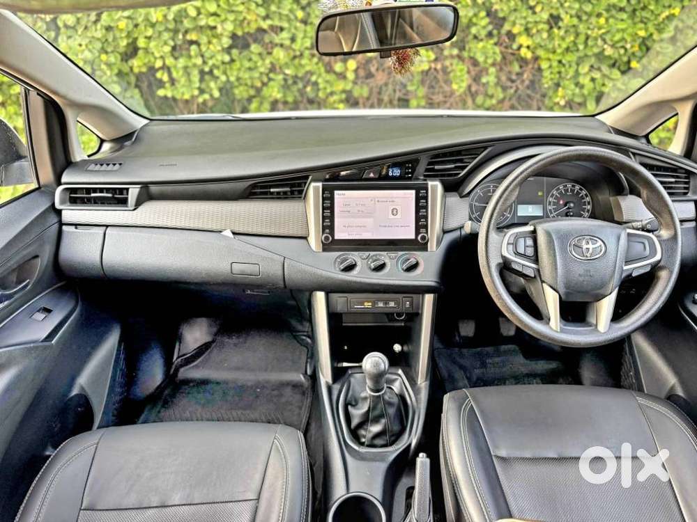 Toyota Innova Crysta 2.4 Gx Limited Edition 8 Str, 2023, Diesel