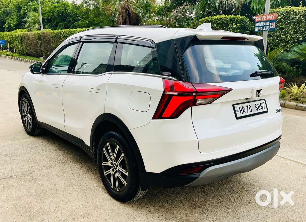 Mahindra Xuv700 2.2 Ax 5 Diesel At 7 Str, 2023, Diesel