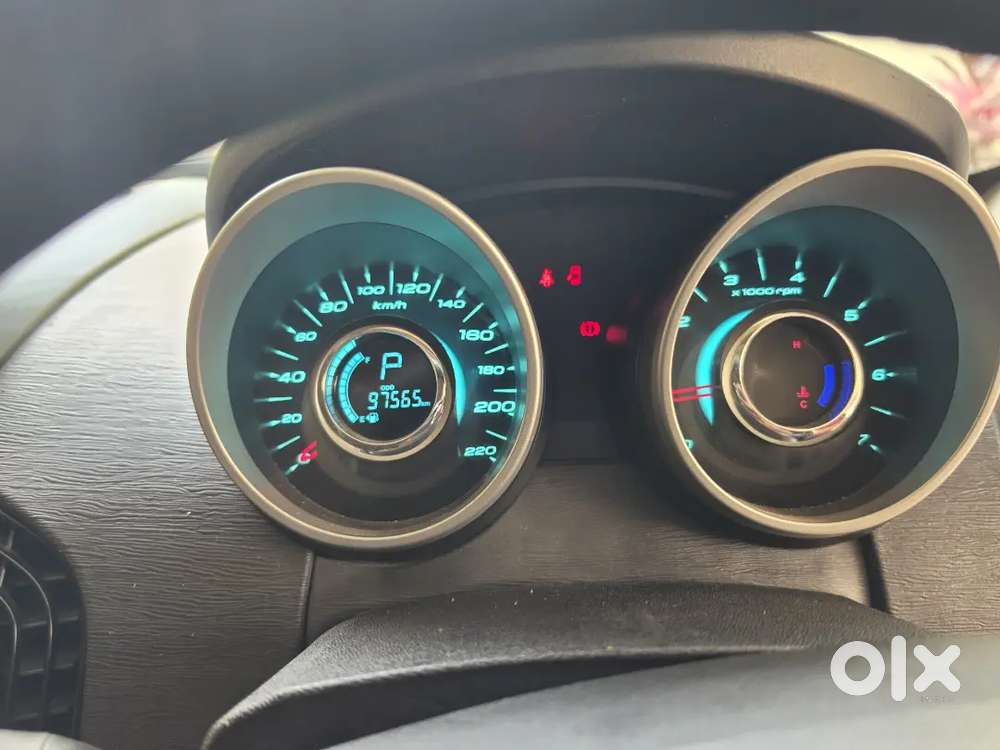 Mahindra Xuv500 2019 Diesel Well Maintained