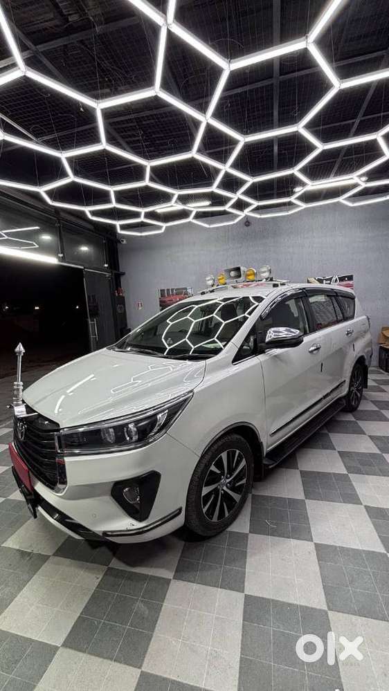 Toyota Innova Crysta 2.8 Zx At, 2021, Diesel