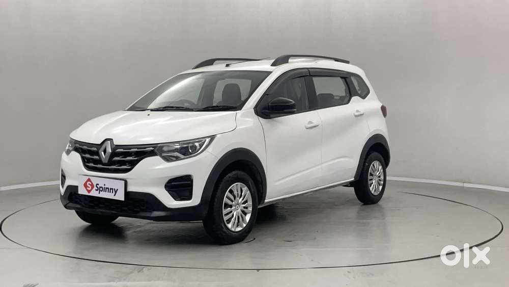 Renault Triber Rxt, 2022, Petrol