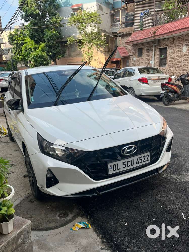 Hyundai New I20 Petrol Well Maintained Driven Only 13500km