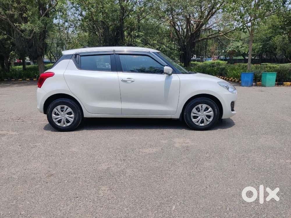Maruti Suzuki Swift Vxi Ags, 2022, Petrol