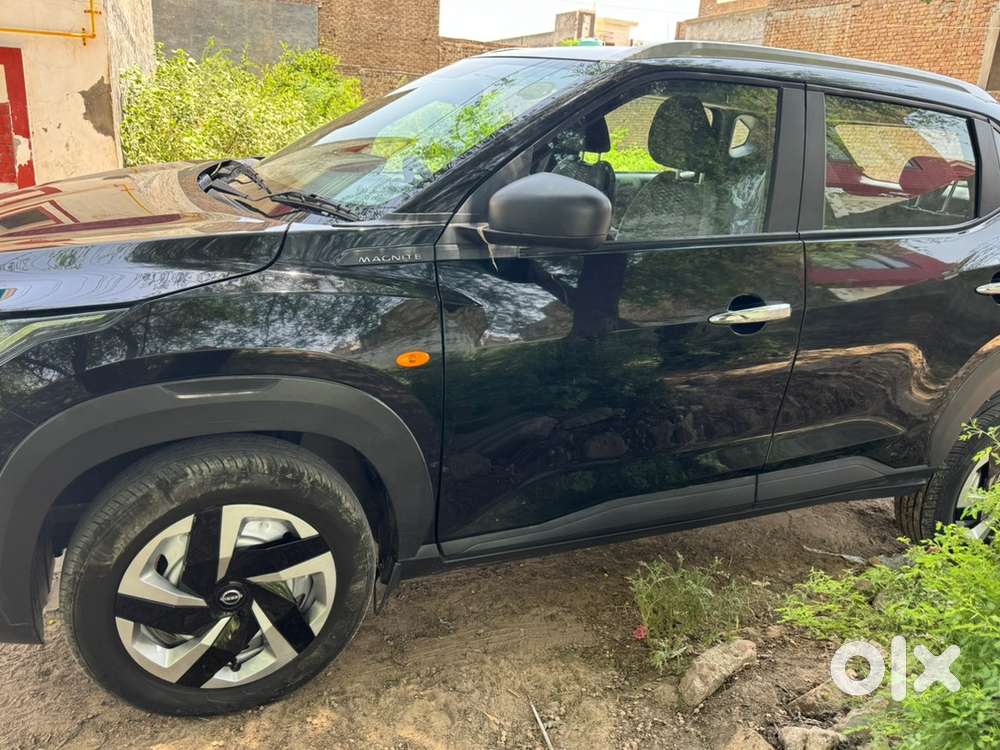 Nissan Magnite Petrol 2025