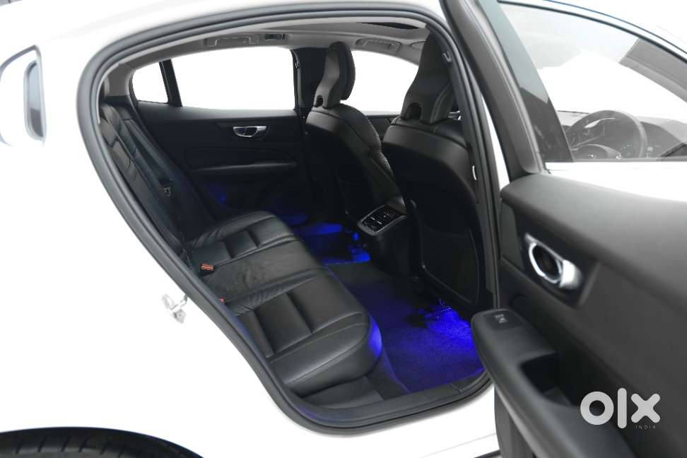 Volvo S60 T4 Inscription, 2021, Petrol