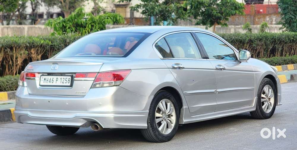 Honda Accord 2.4 Automatic, 2011, Cng & Hybrids