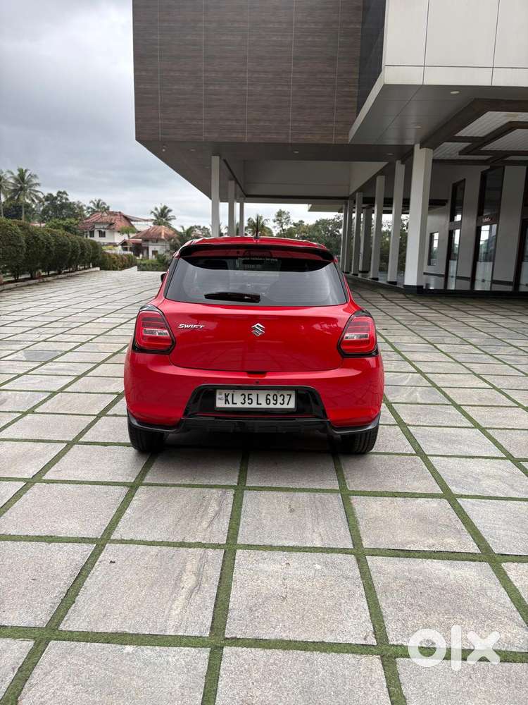 Maruti Suzuki Swift Zxi, 2022, Petrol