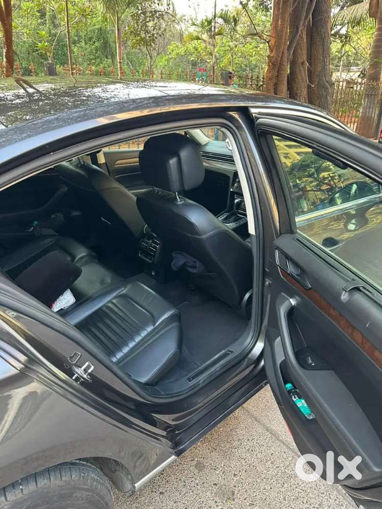 Volkswagen Passat 2019 With Sunroof