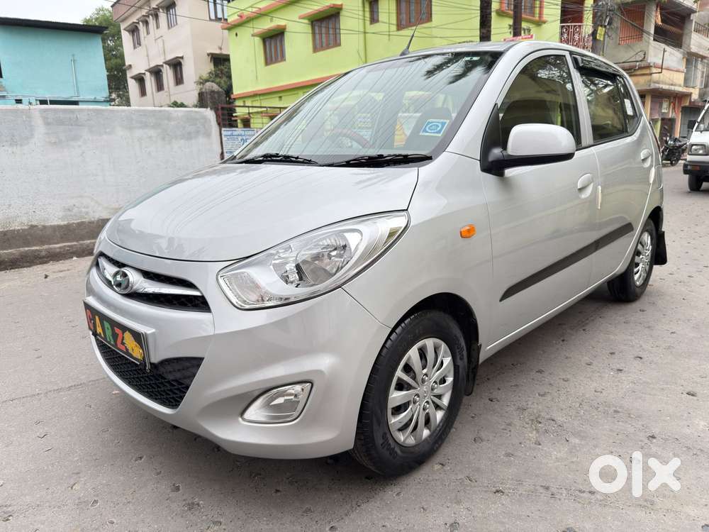 Hyundai I10 Sportz, 2014, Petrol