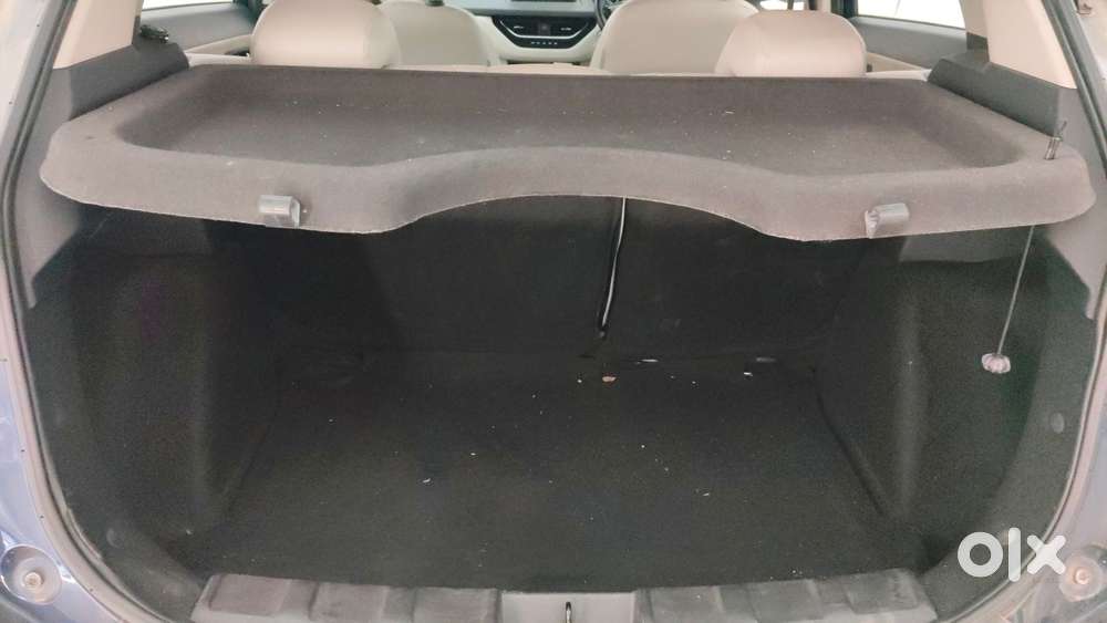 Tata Nexon 1.5 Revotorq Xz Plus (s), 2023, Diesel