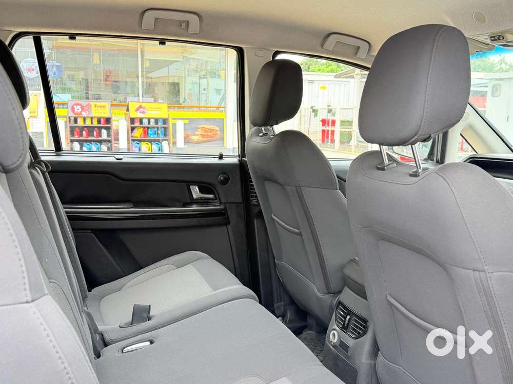 Tata Hexa Xe, 2018, Diesel