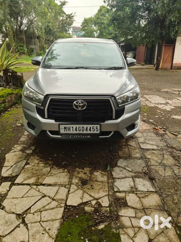 Toyota Innova Crysta Diesel Mt 7 Str 2017