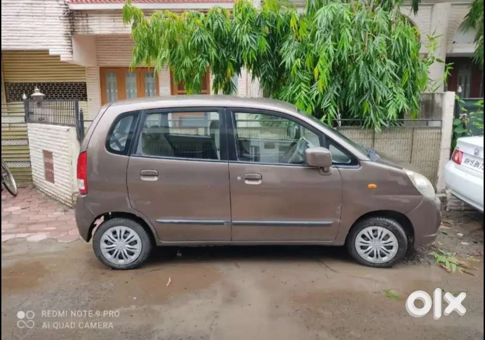 Maruti Suzuki Estilo 2011