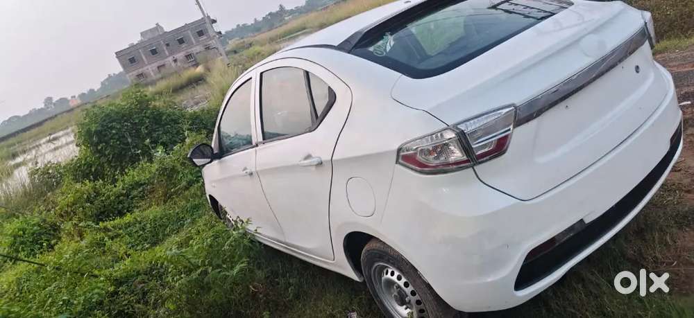 Tata Tigor Xe Petrol Manual 6 Years