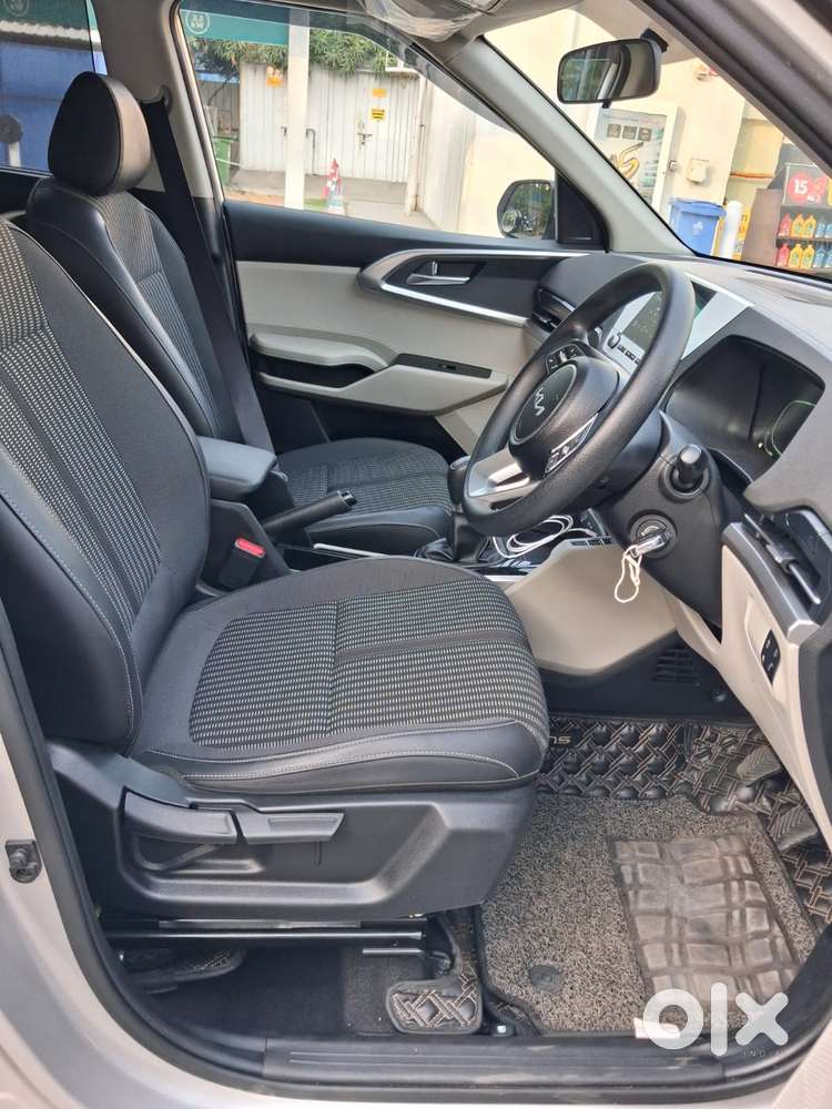 Kia Carens 1.4 Premium 7 Str, 2024, Petrol