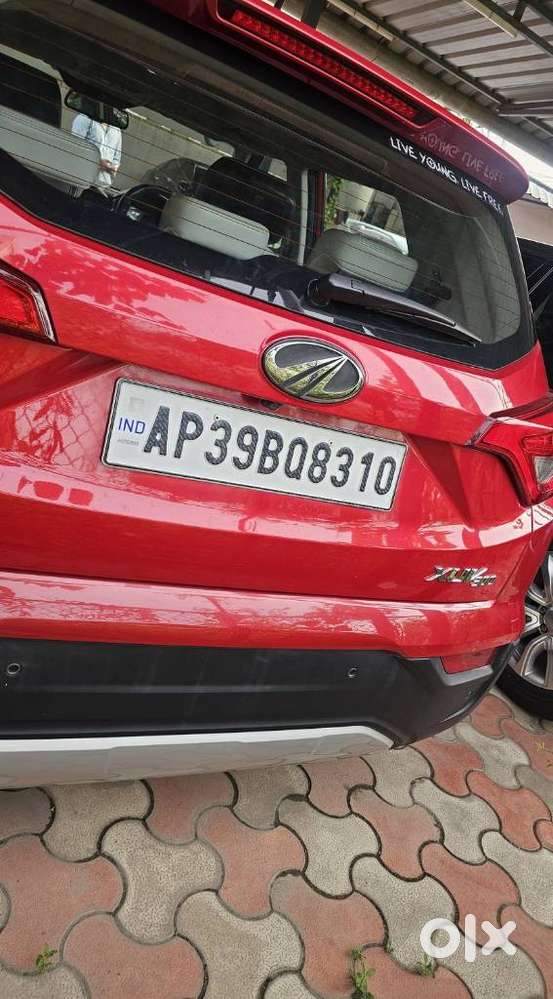 Mahindra Xuv300 W8 (o) 1.5 Diesel Amt, 2019, Diesel