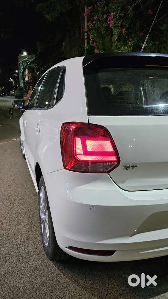 Volkswagen Polo Gt Tsi
Its 1.2l Dsg Gearbox
 2015 Petrol 88000 Km