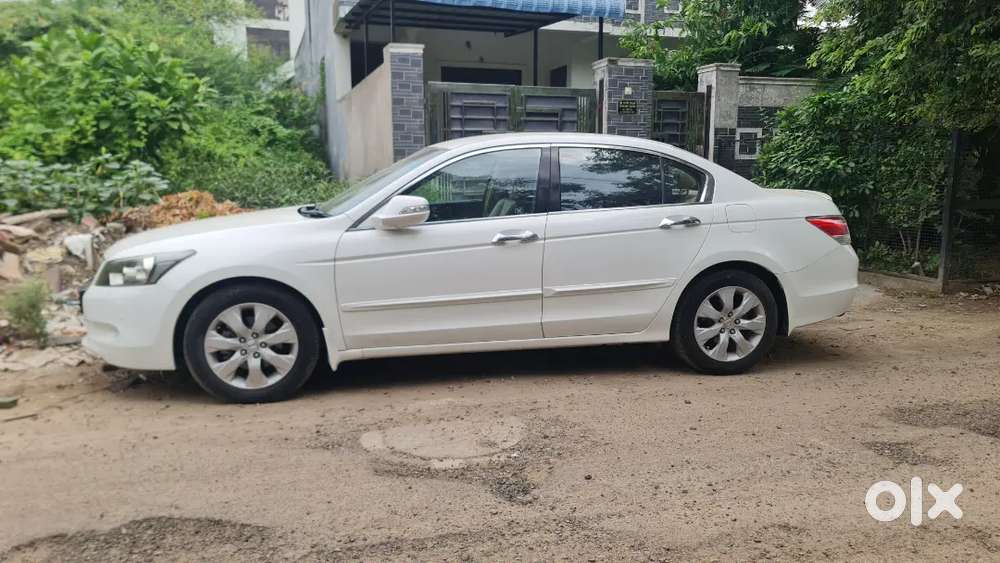 Honda Accord 2010 Rc Validity Up 2031 Tak Petrol 73590 Km Driven