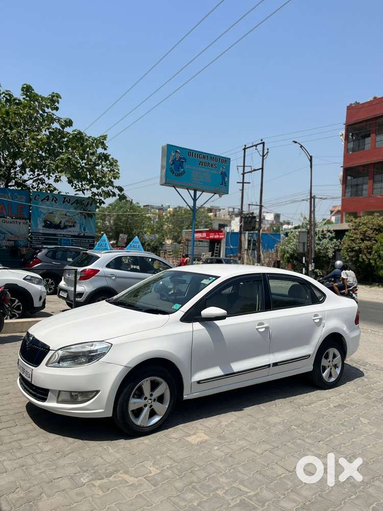 Skoda Rapid 2013-2016 1.6 Mpi At Ambition Plus, 2016, Petrol