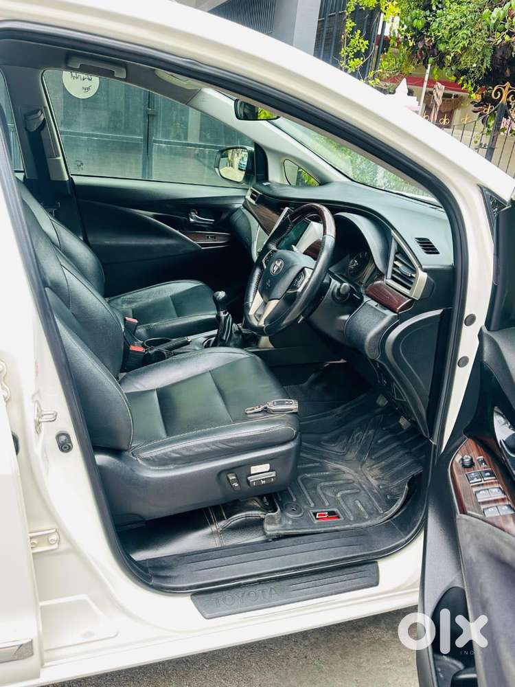 Toyota Innova Crysta 2.5z, 2019, Diesel