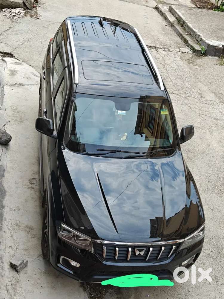 Mahindra Scorpio-n 2.0 Z8 Petrol Mt 2025